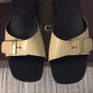 GUC Gucci Beige Leather & Wood Slides FINAL PRICE